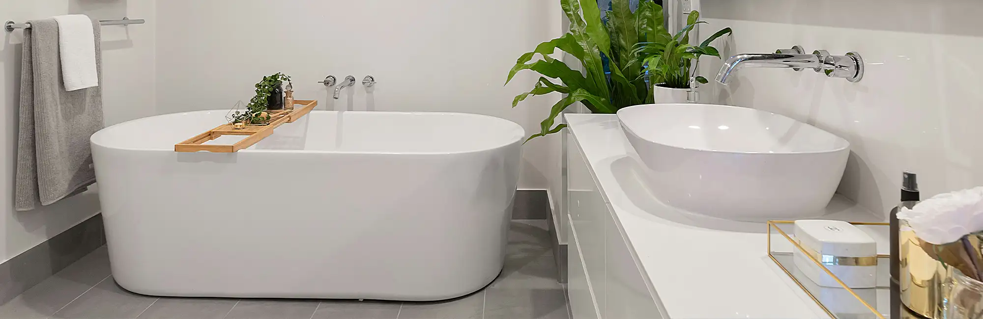 vanity tub